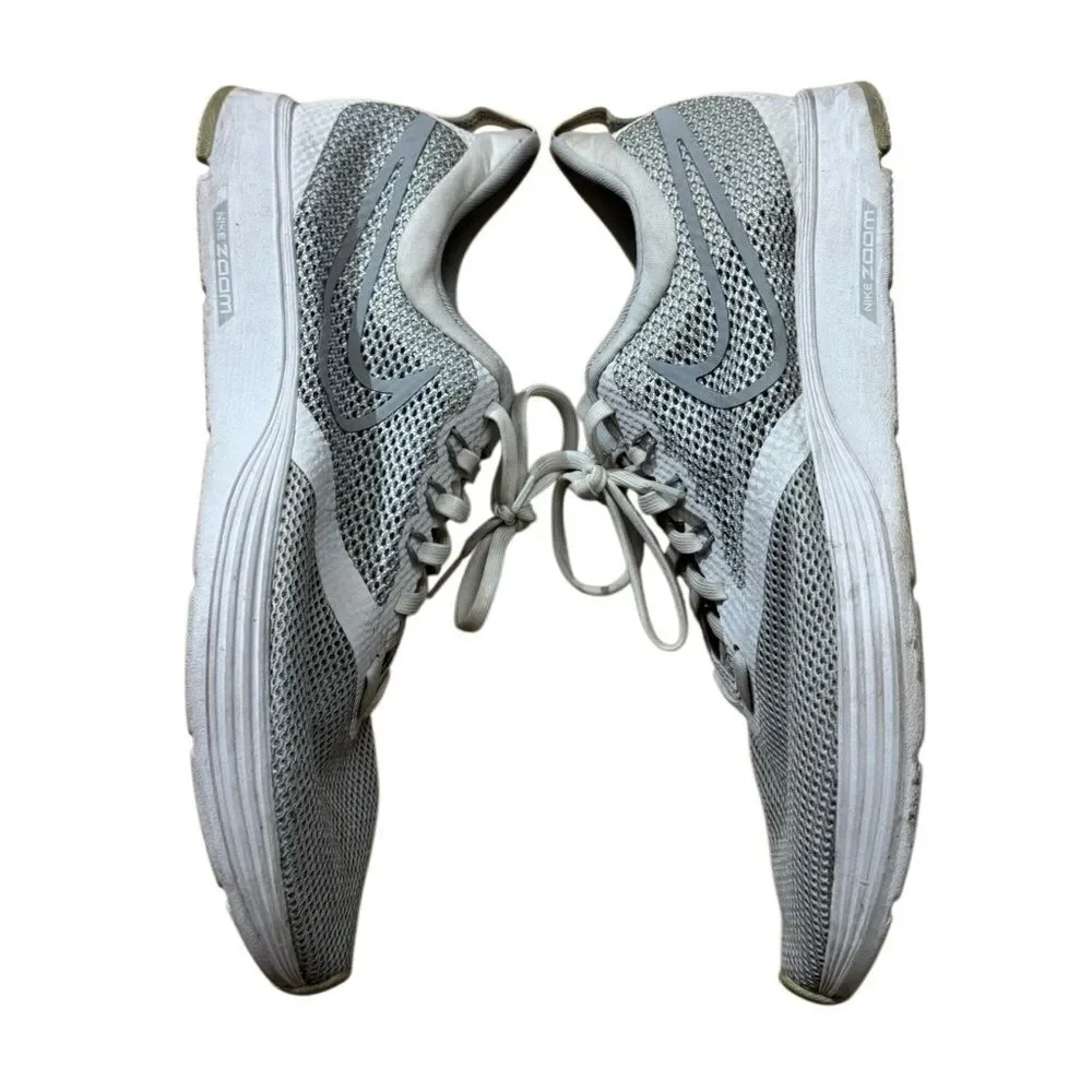 Nike Women's Zoom Strike Running Sneaker Shoes in Grey Size 10